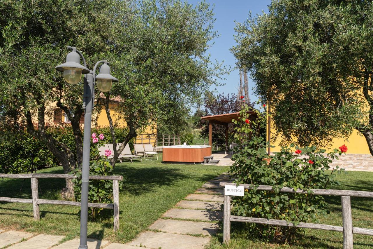 Montenovo Country House Ostra Vetere المظهر الخارجي الصورة