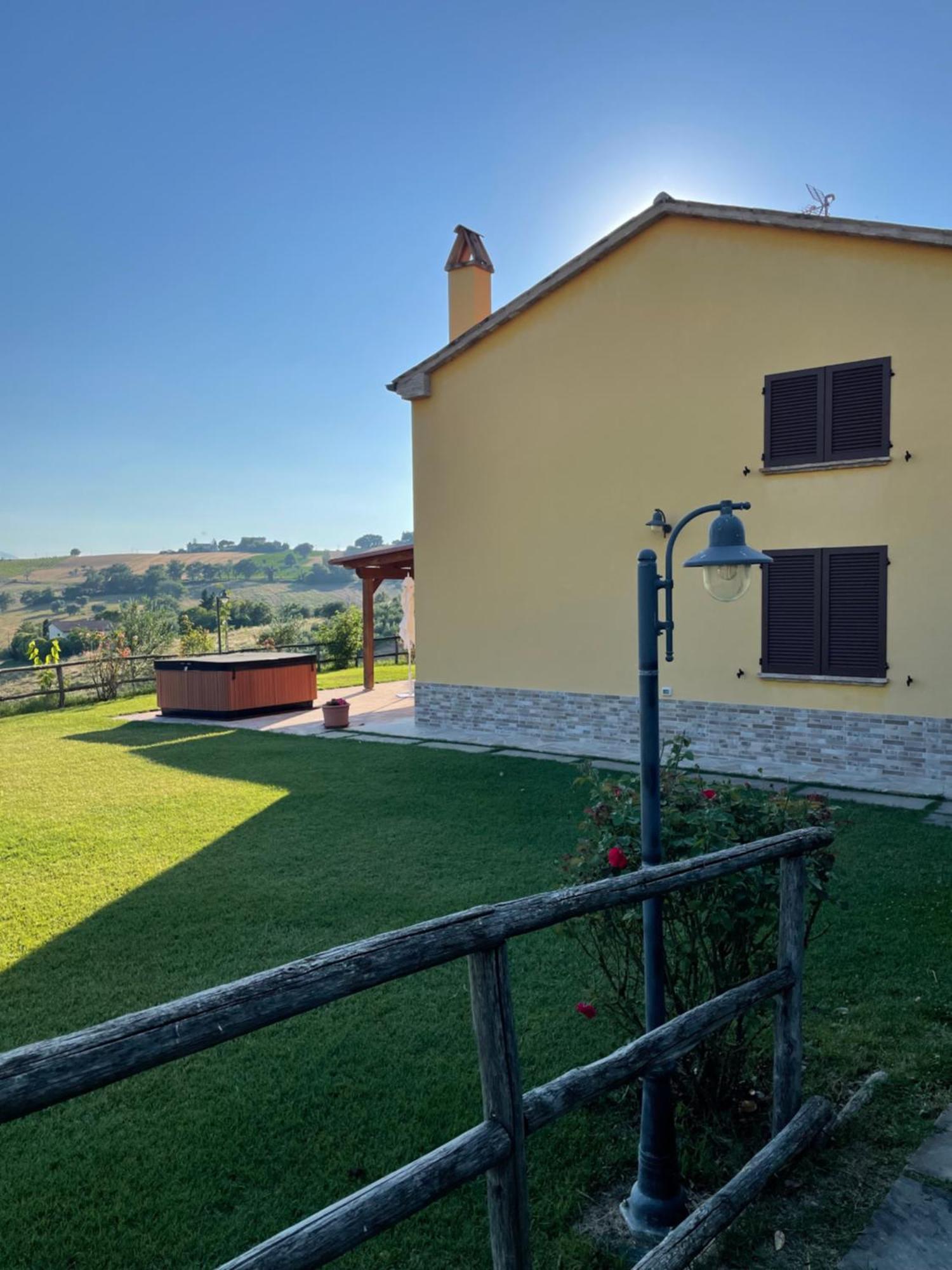 Montenovo Country House Ostra Vetere المظهر الخارجي الصورة