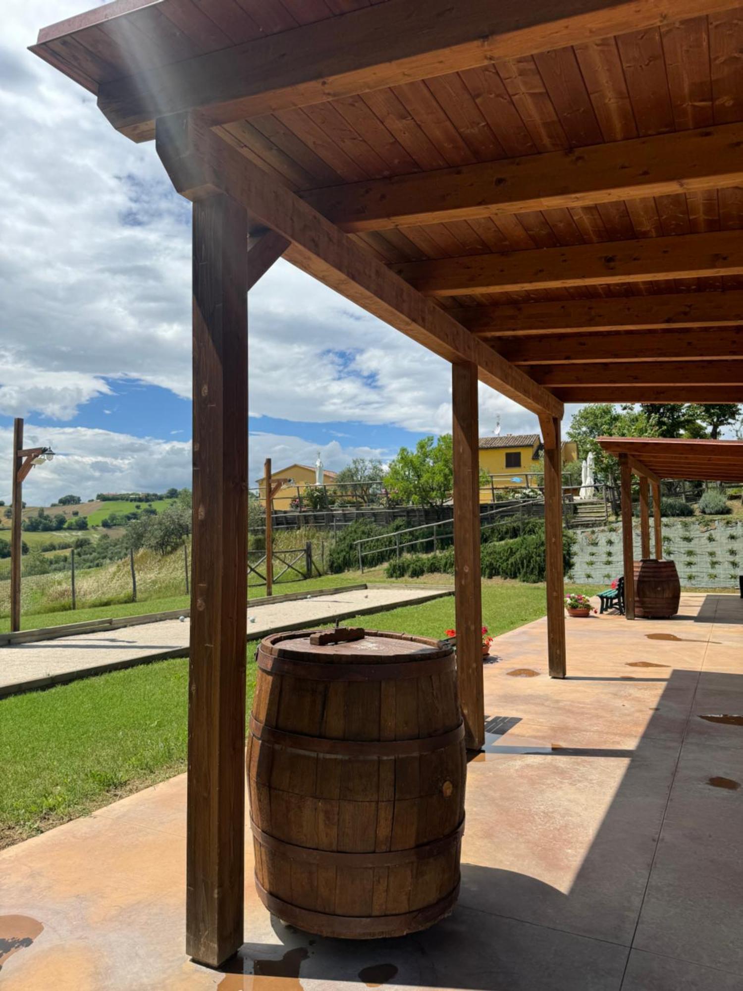 Montenovo Country House Ostra Vetere المظهر الخارجي الصورة