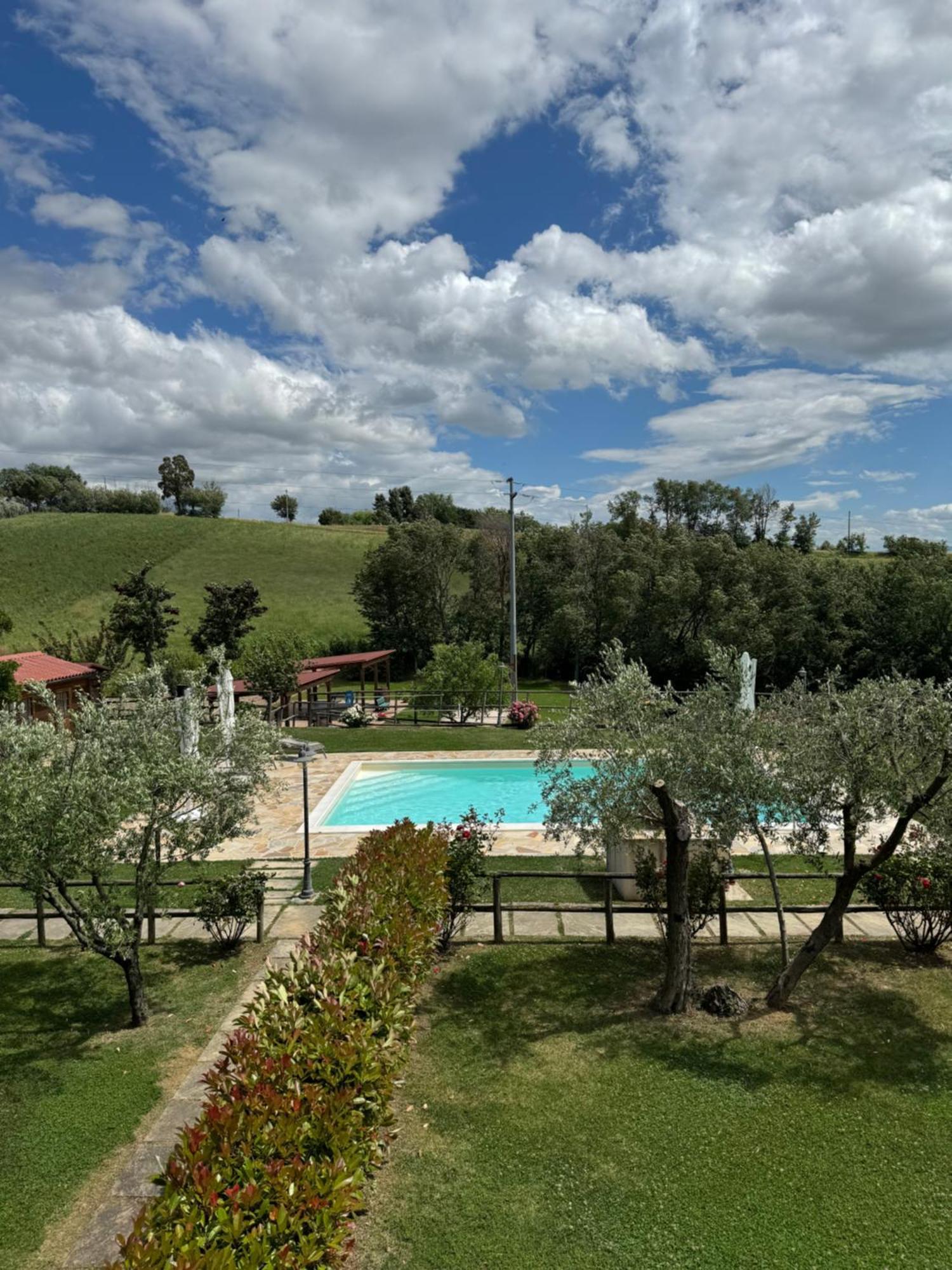 Montenovo Country House Ostra Vetere المظهر الخارجي الصورة