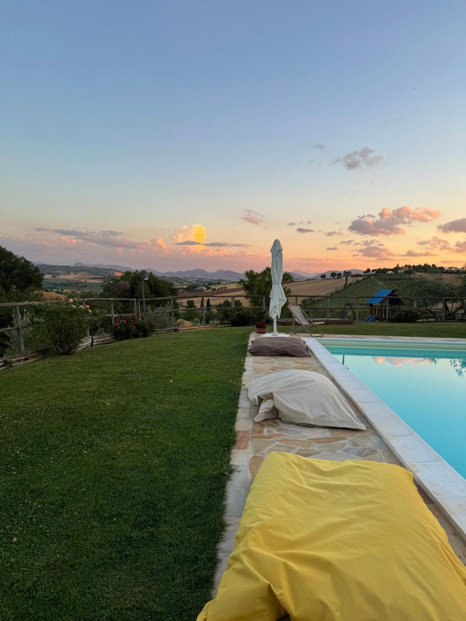 Montenovo Country House Ostra Vetere المظهر الخارجي الصورة