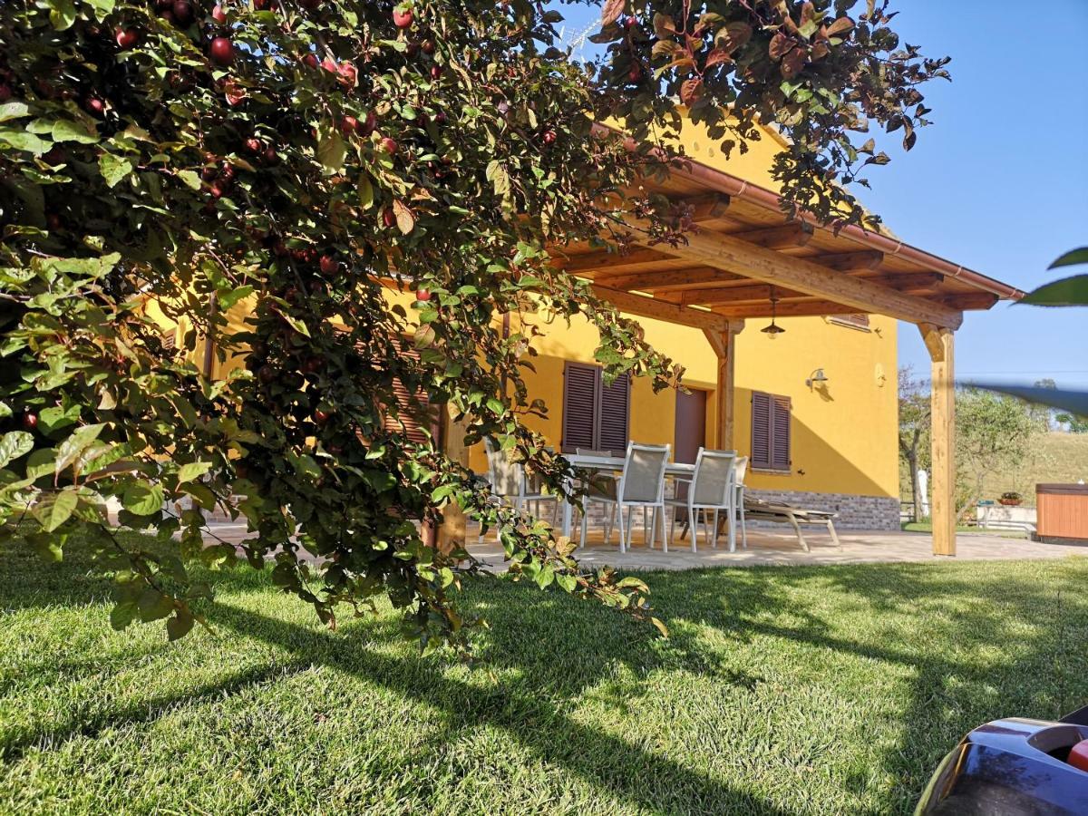 Montenovo Country House Ostra Vetere المظهر الخارجي الصورة