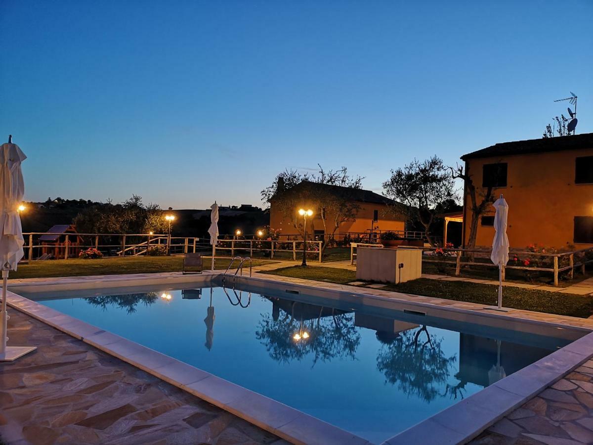 Montenovo Country House Ostra Vetere المظهر الخارجي الصورة